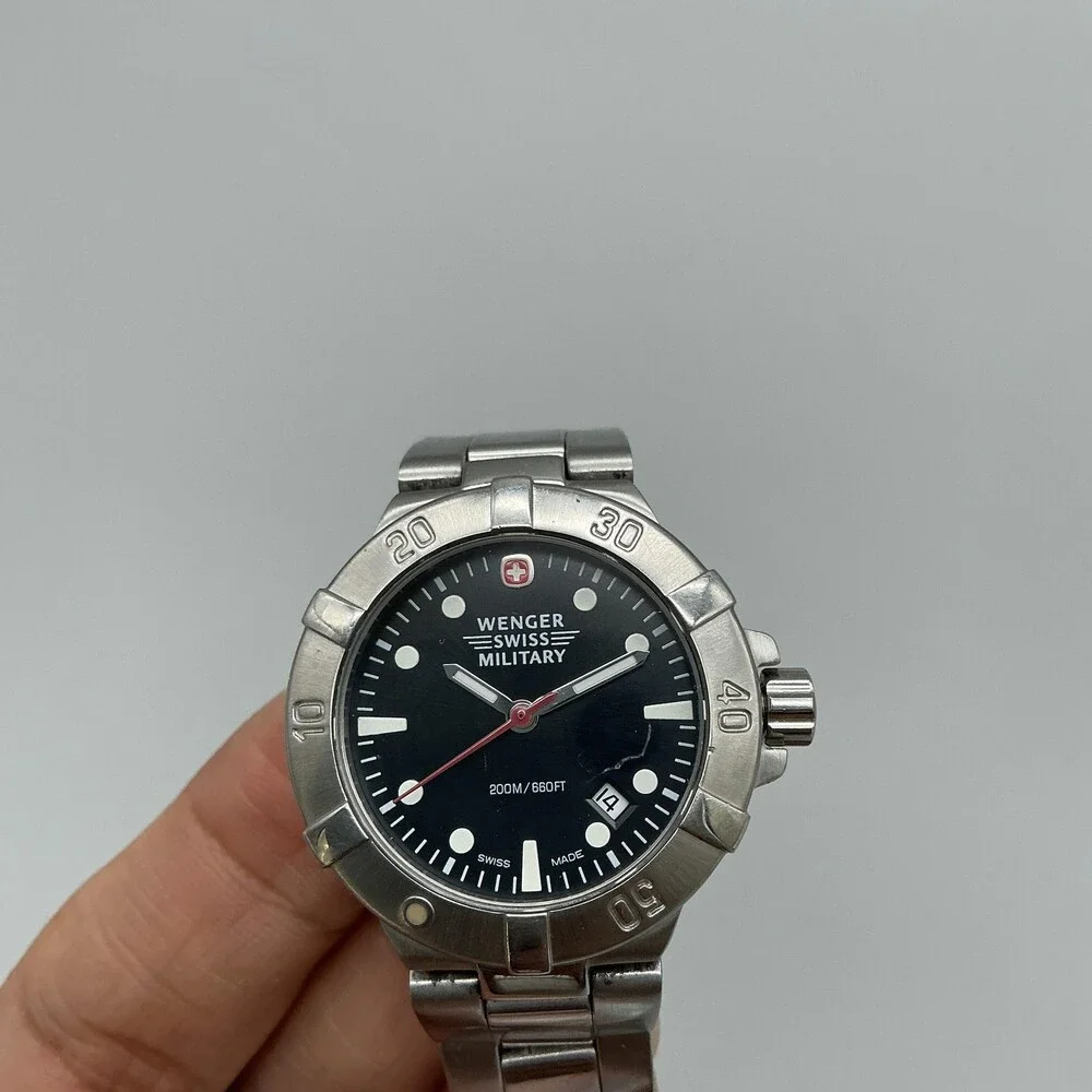 Wenger Swiss Military Womens Watch 30mm Black Dial 200m Stainless New Battery 7